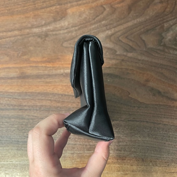 CHANEL PARFUMS BLACK SATEEN COSMETIC BAG New in box! 📦 - Picture 6 of 10